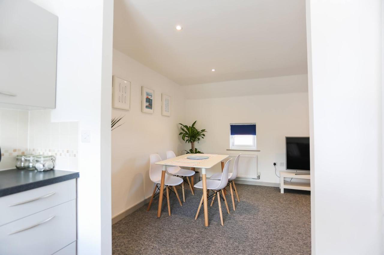 Shorebreak - Bracklesham Bay Apartment Chichester Bagian luar foto