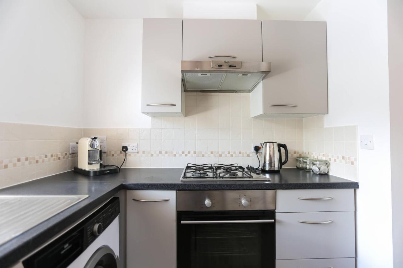 Shorebreak - Bracklesham Bay Apartment Chichester Bagian luar foto